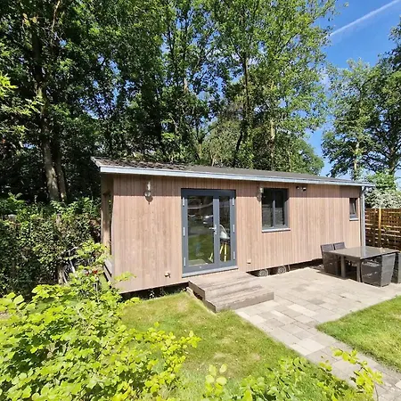 Camping Mooi Tiny House In Brabant In Natuurgebied Zelanda