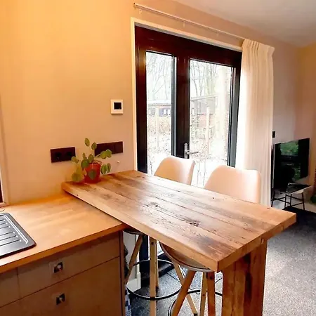 Mooi Tiny House In Brabant In Natuurgebied Camping *